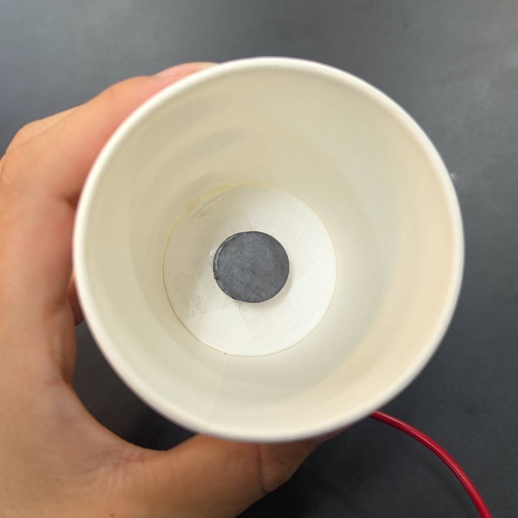 スピーカー(表)